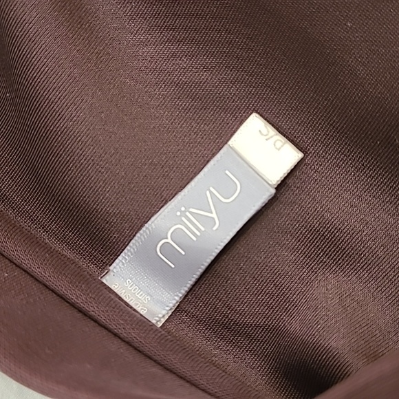 Miiyu Sweater - Picture 7 of 8